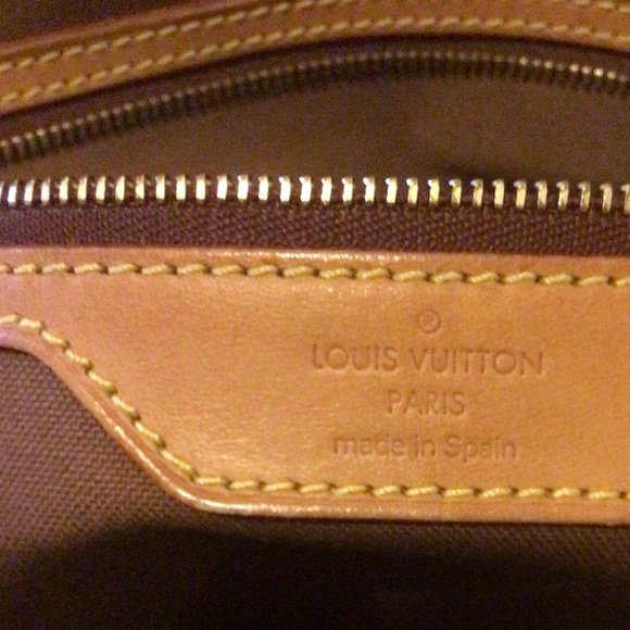 Louis Vuitton Abbesses Messenger CA0055 - Picture 9 of 16